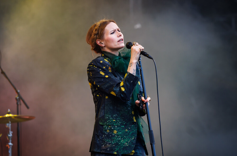 Nina Persson fronter The Cardigans med autoritet. Foto: Ketil Martinsen