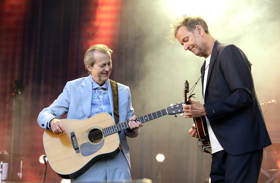 MANDOLIN GJØR FIN: Ryggraden i bandet både før og nå, Lars Lillo Stenberg og Lars Fredrik Beckstrøm. Foto: Vidar Ruud